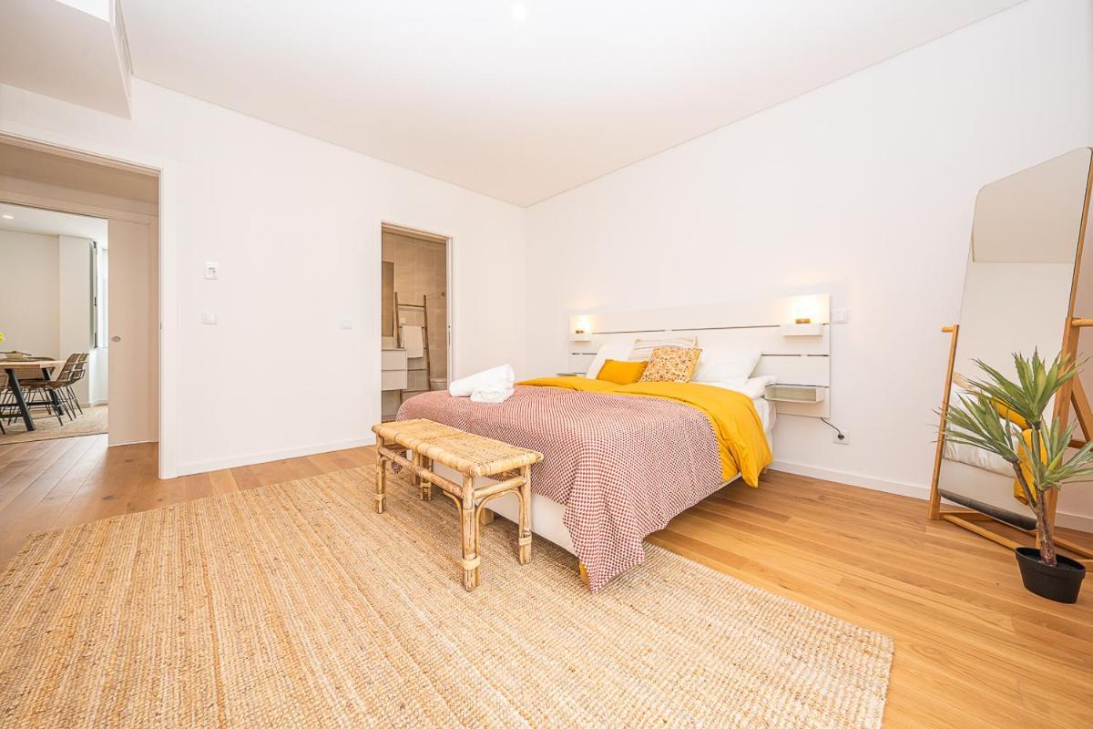 Apartamento Situado Na Zona Costeira Da Cidade セトゥーバル エクステリア 写真