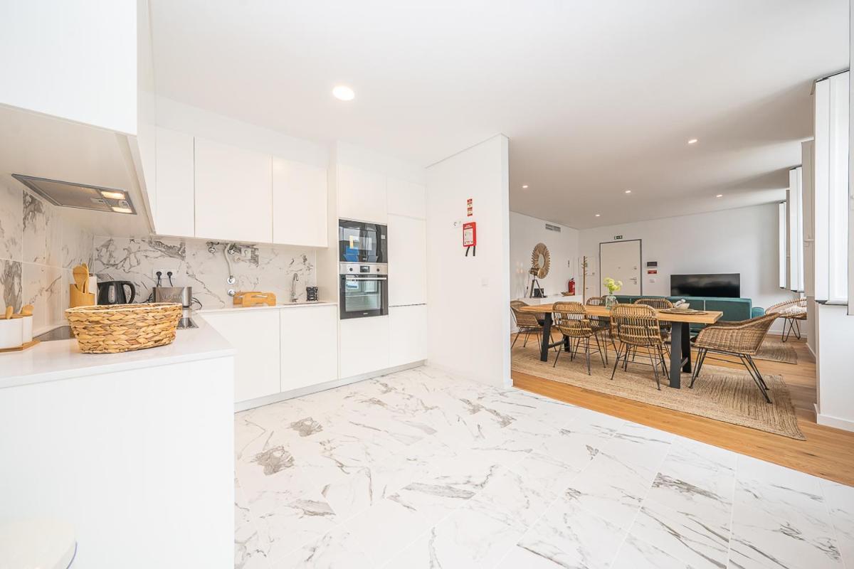 Apartamento Situado Na Zona Costeira Da Cidade セトゥーバル エクステリア 写真