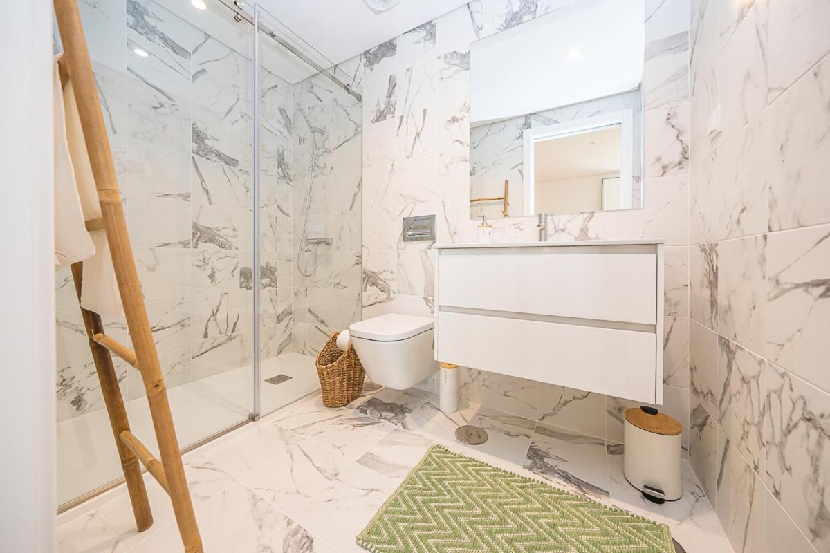 Apartamento Situado Na Zona Costeira Da Cidade セトゥーバル エクステリア 写真