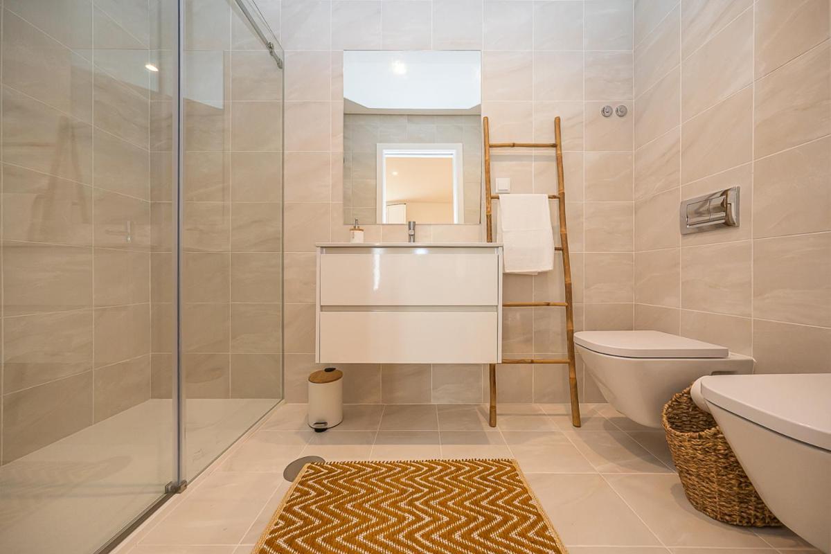 Apartamento Situado Na Zona Costeira Da Cidade セトゥーバル エクステリア 写真